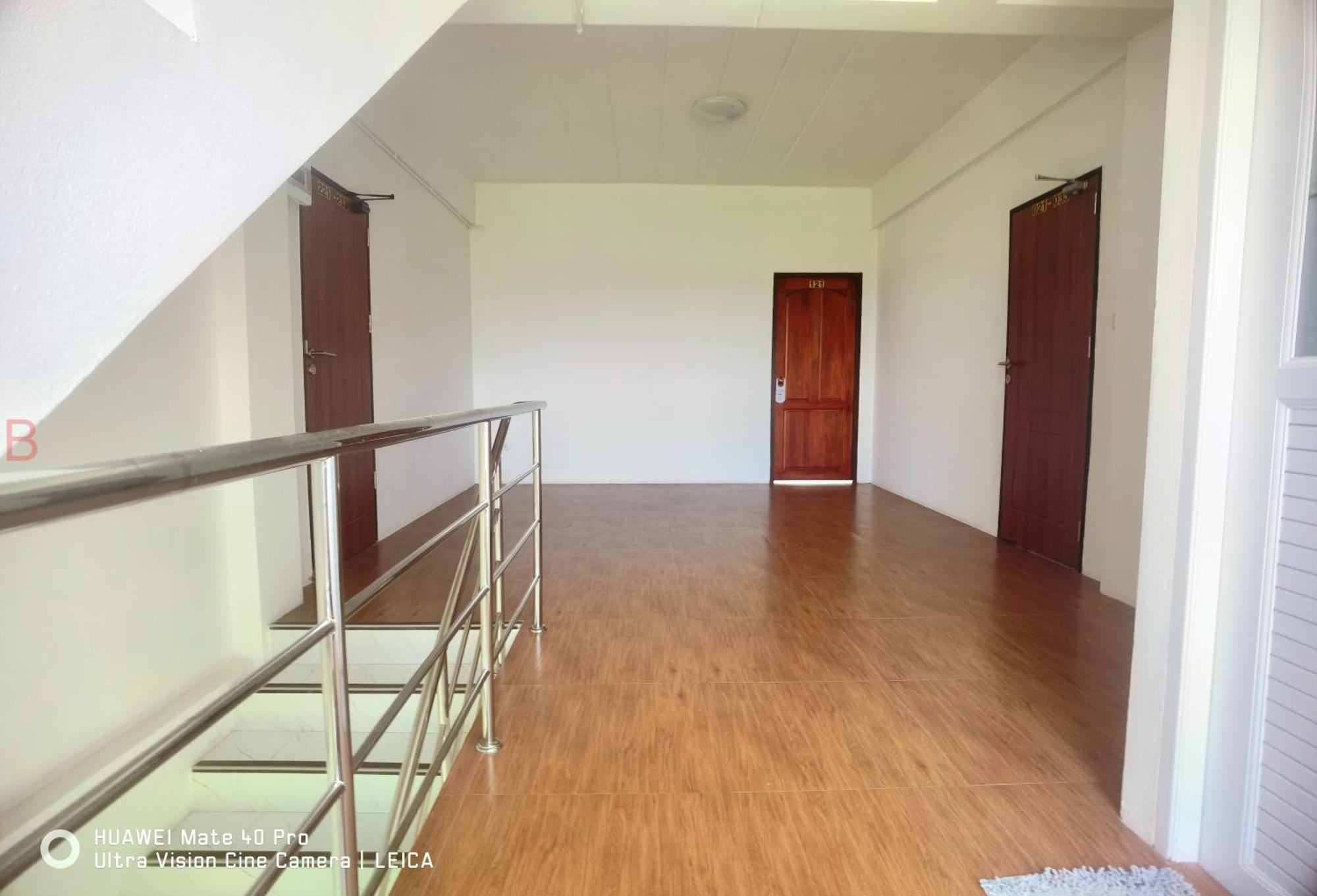 Yyk Hostel 24H Ban Khlong Krang 外观 照片