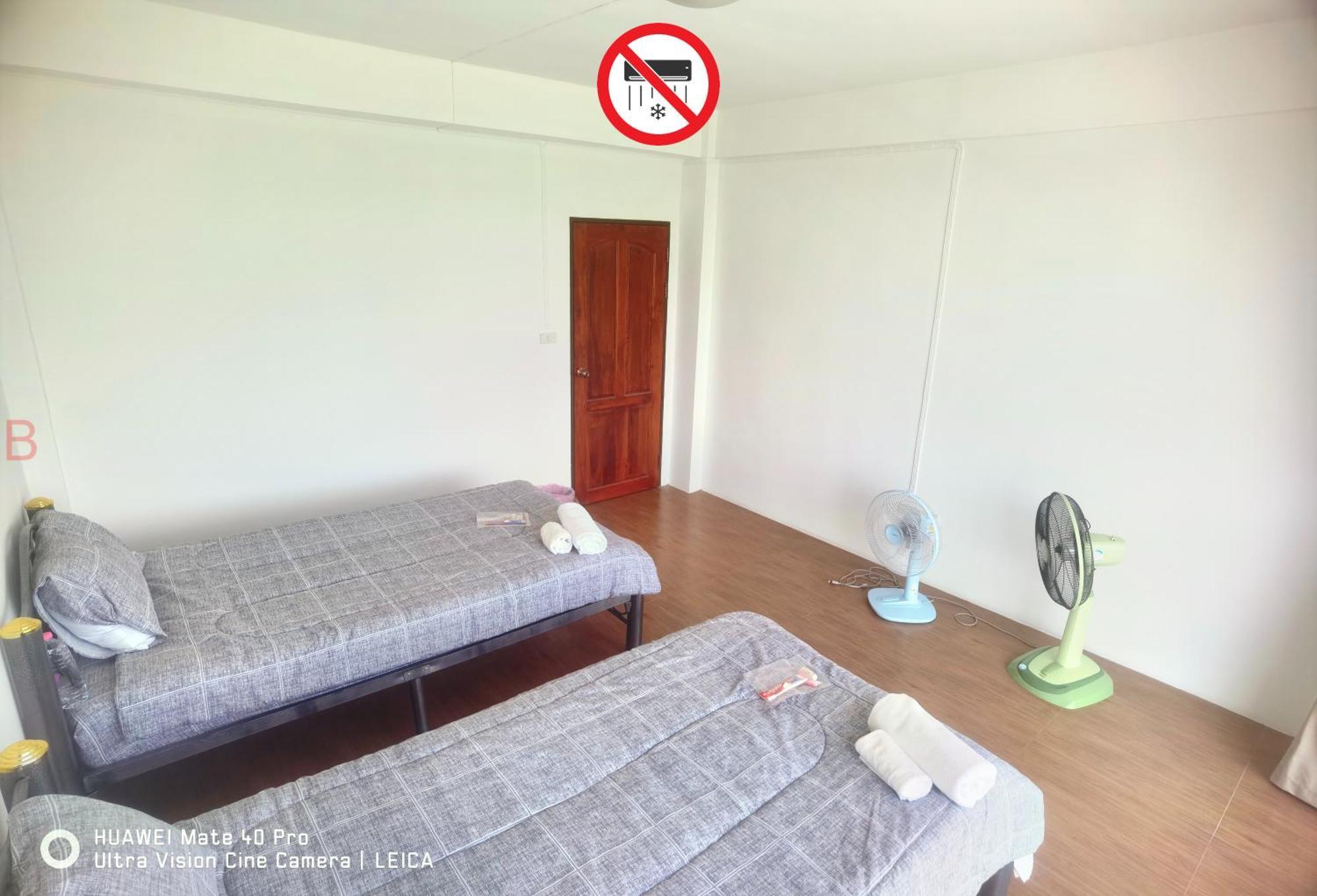 Yyk Hostel 24H Ban Khlong Krang 外观 照片